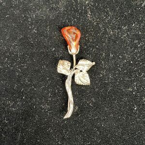 Amber 925 Flower Pin